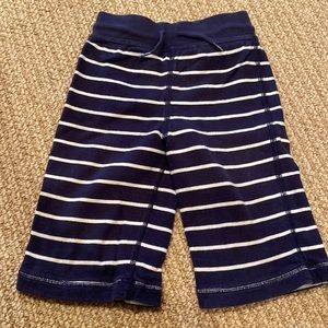 Hanna Andersson Boys Size 4 Pants